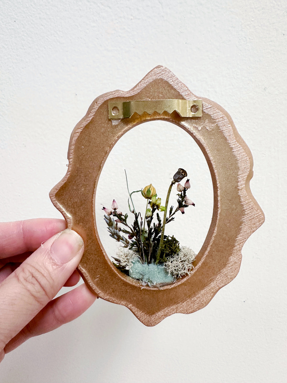 Miniature Vintage Flora