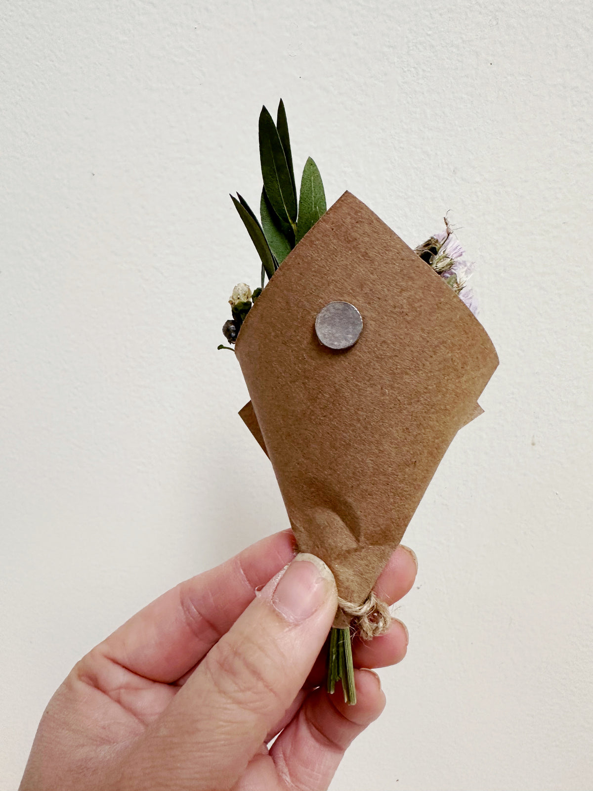 Mini Bouquet Magnet