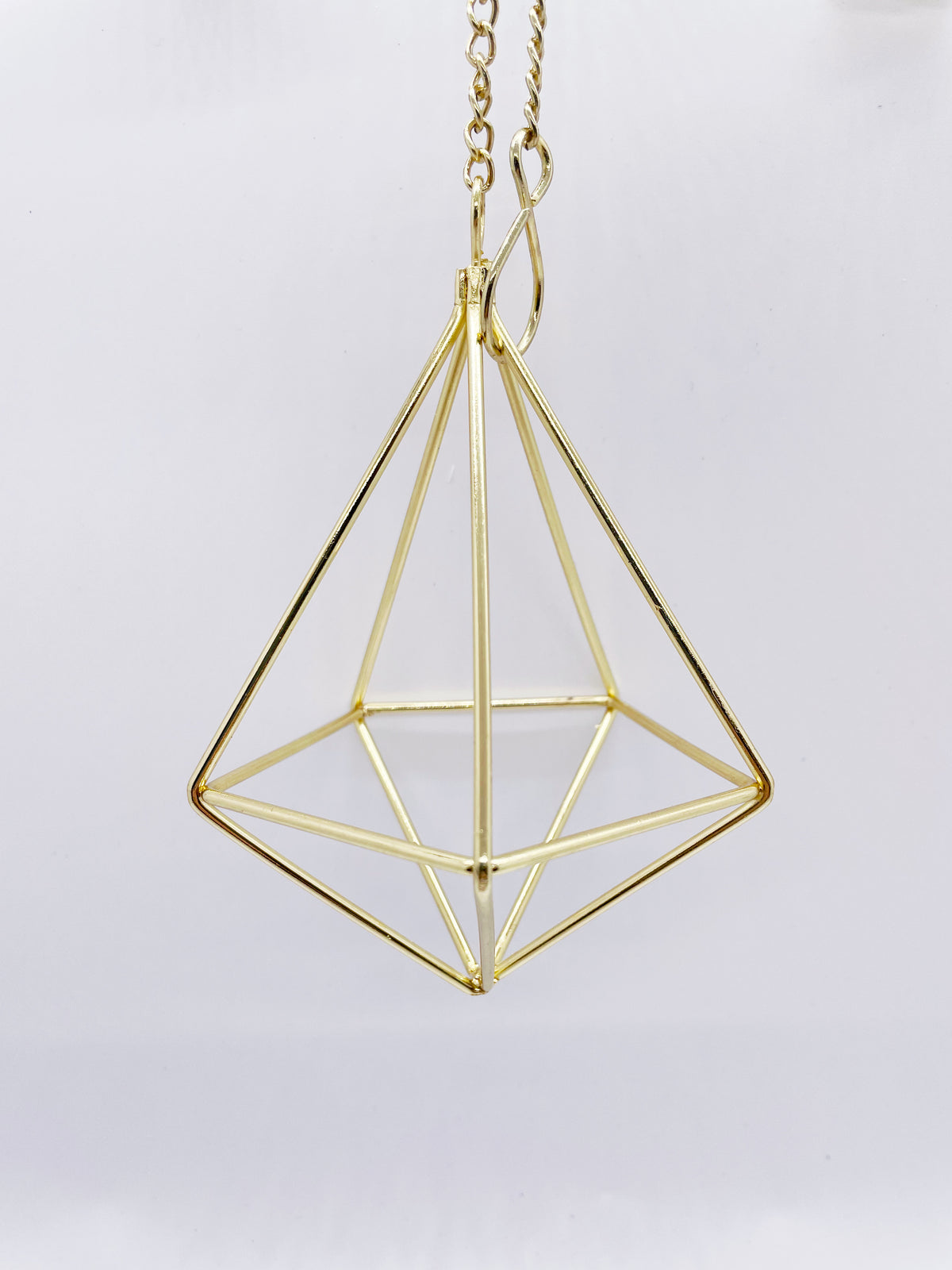 geometric air plant hanger Gold geometric air plant hanger